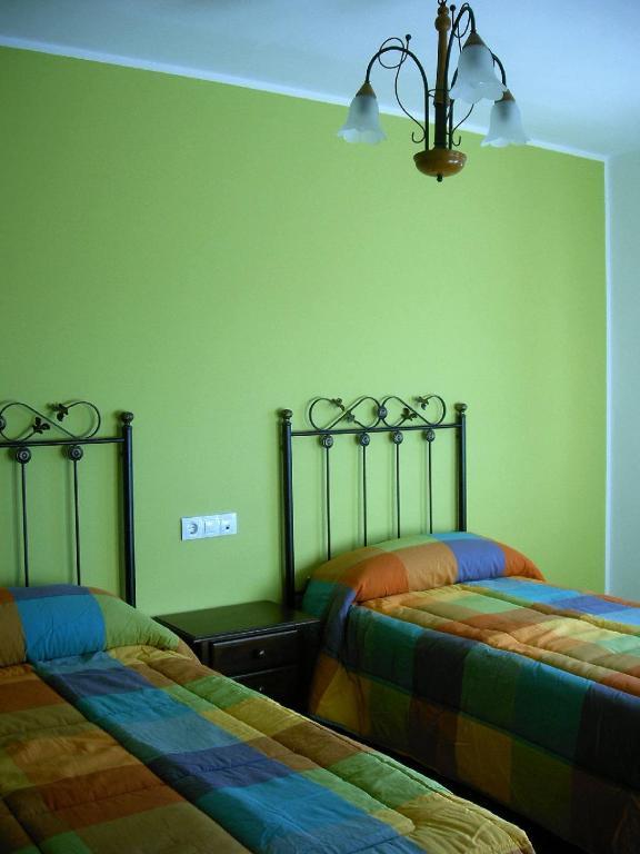 Apartamentos Arcos De Solana Vilas del Turbon المظهر الخارجي الصورة