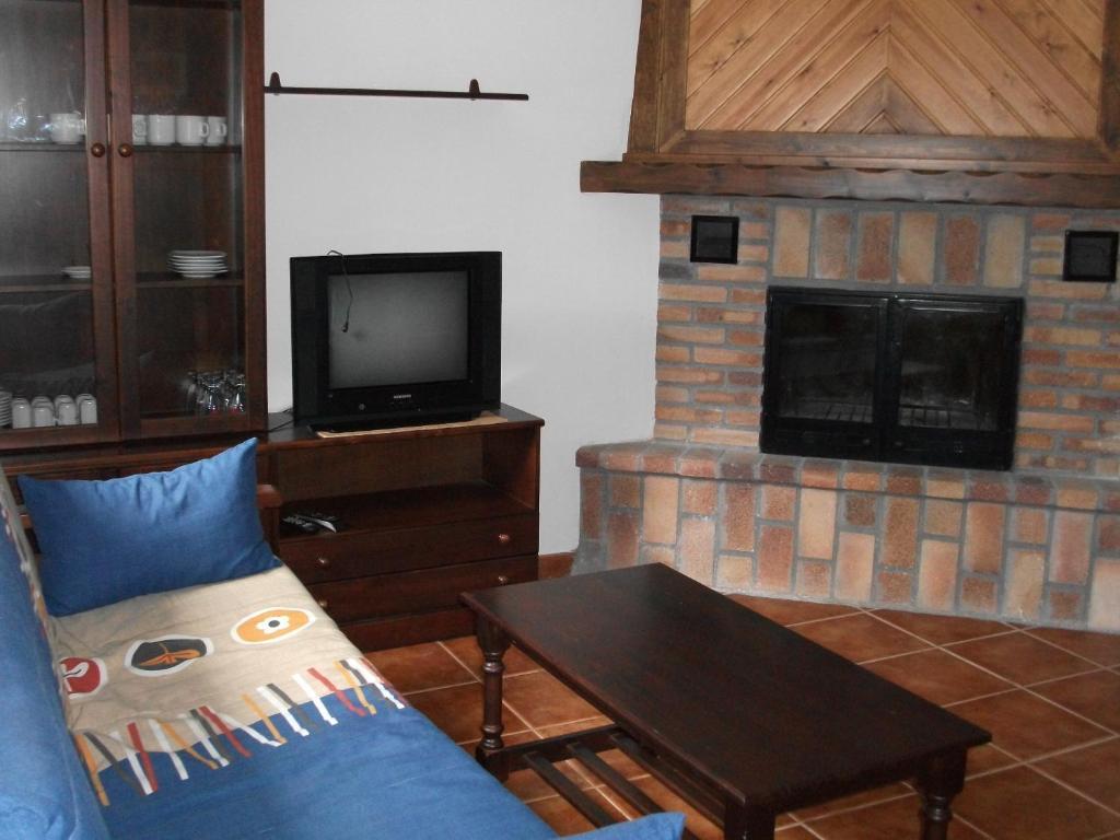 Apartamentos Arcos De Solana Vilas del Turbon المظهر الخارجي الصورة